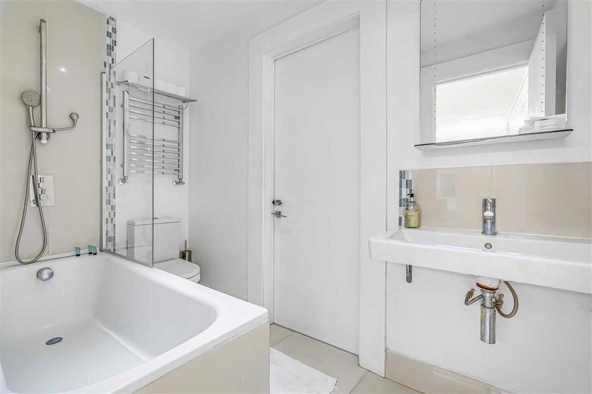 Earls Court Spacious Apartment ロンドン エクステリア 写真